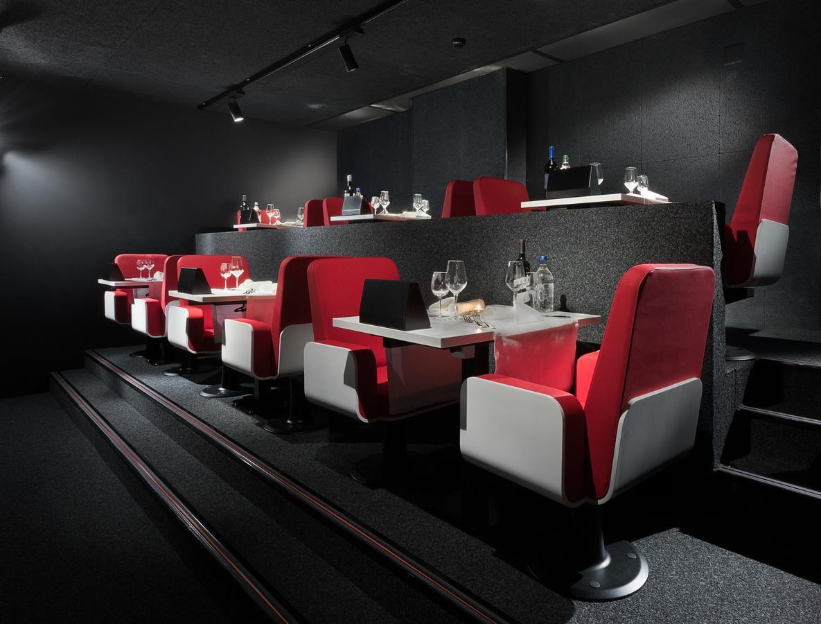 Hotel Cinema 8 Schoftland Exteriér fotografie